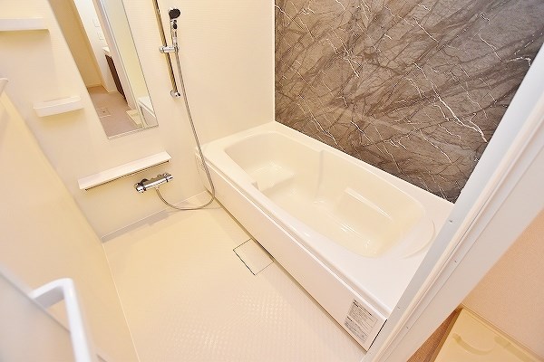 Ｓｔ．Ｈｅａｒｔ小倉（セイントハート小倉）Ｓ棟 風呂画像