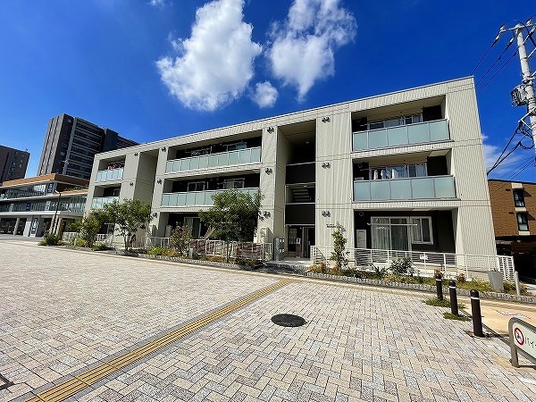 ザ・レジデンスBonjono East（ザ・レジデンスボンジョーノ　イースト） 106号室 外観