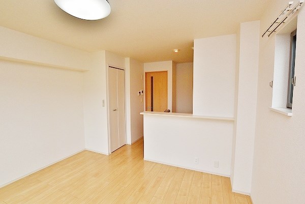 アライブ・マツバラⅠ リビング