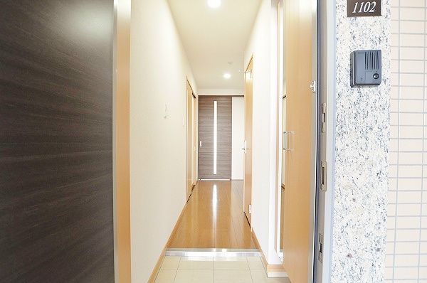 GRAVIS(グラヴィス) 玄関