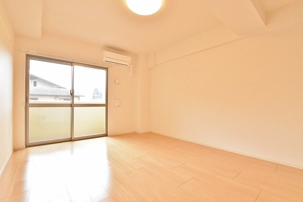 ラインスター三萩野 ベッドルーム