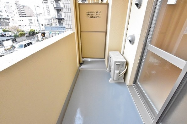 ラインスター三萩野 ベランダ