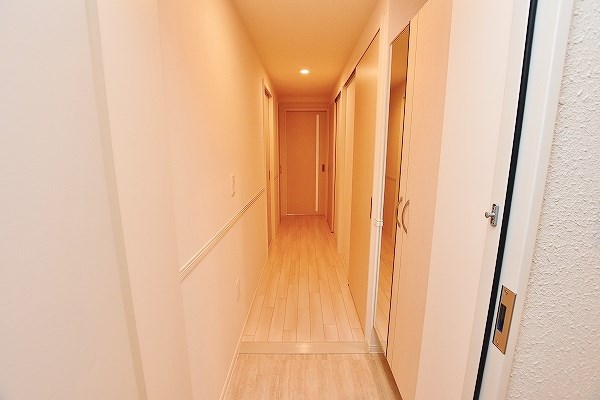 Prestige del 西海岸（プレステージデル西海岸） 玄関