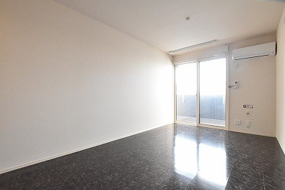 エルカーサ門司駅前 リビング