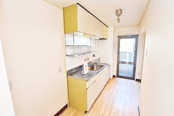 プレジデントタカヤ キッチン