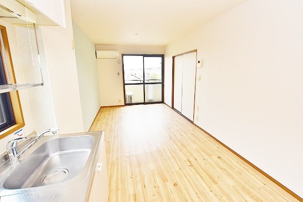 ラーク福江　B棟 リビング