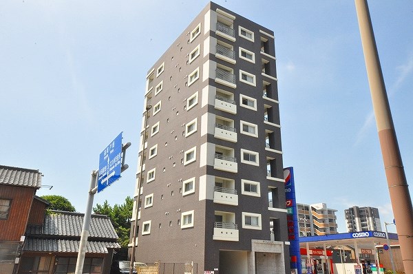 PIAGET(ピアジェ)   203号室 外観