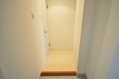 PIAGET(ピアジェ)   玄関