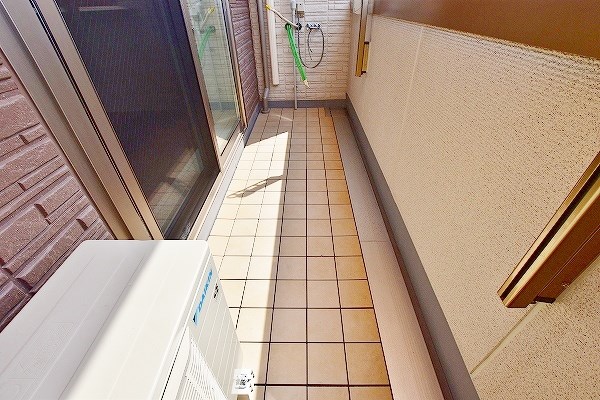 フルール・ド・ヒサノ ベランダ