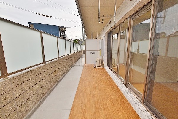 モアプラス日明エントラーダ ベランダ