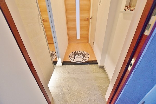 ギャラン片野Ｎｅｏ 玄関