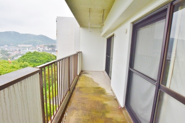 上二十町スカイマンション ベランダ