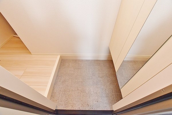 Ｒｅｃｉｅｎｔｅ　Ｓｏｕｔｈ（レシェンテ　南） 玄関