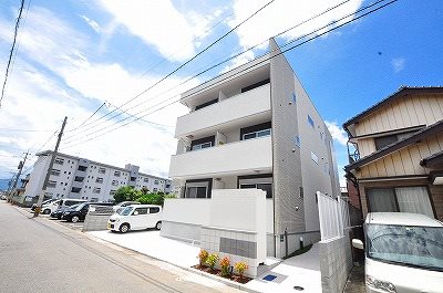 シャンテ・フルール  303号室 外観