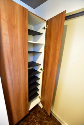 シャンテ・フルール  玄関