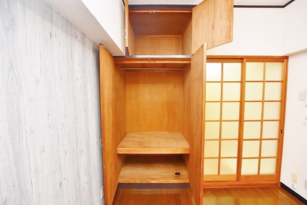 ギャラン片野  その他4