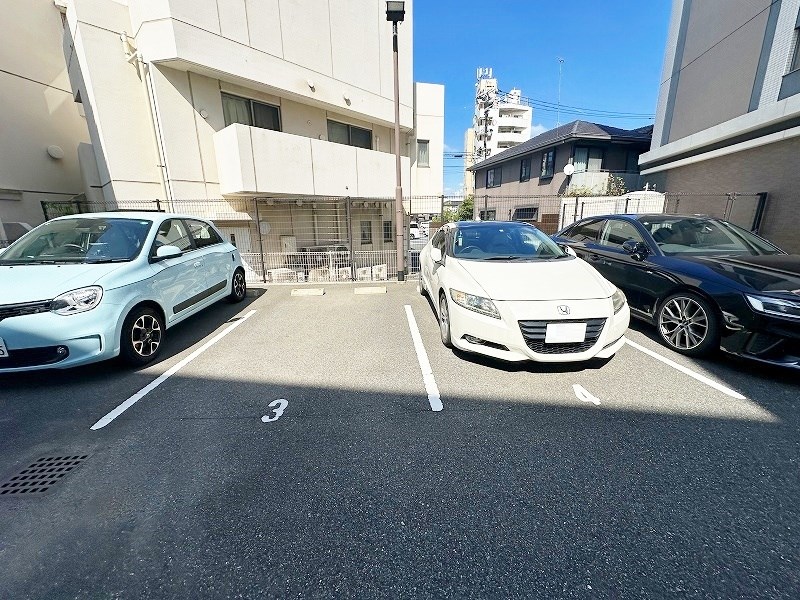 リオ　ラクーコ 駐車場