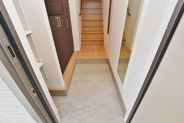 アミコートⅠ 玄関