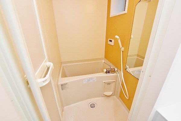 VERDE幸町(ヴェルデ幸町) 風呂画像