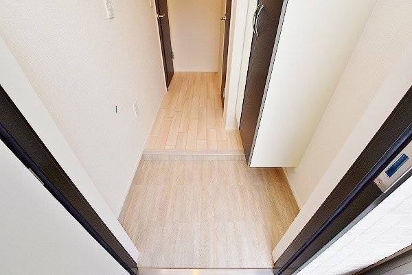エスプランティ　SGK   玄関