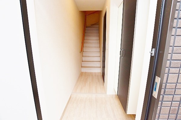 レガロ到津 玄関