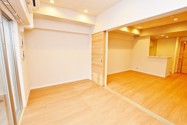 シズカビルディング白銀 ベッドルーム