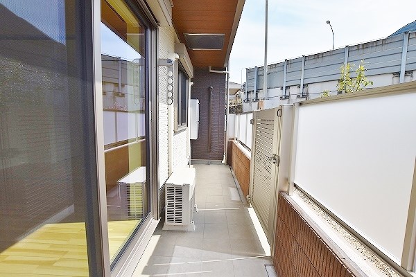 シャーメゾンVivace(シャーメゾンヴィヴァーチェ) ベランダ