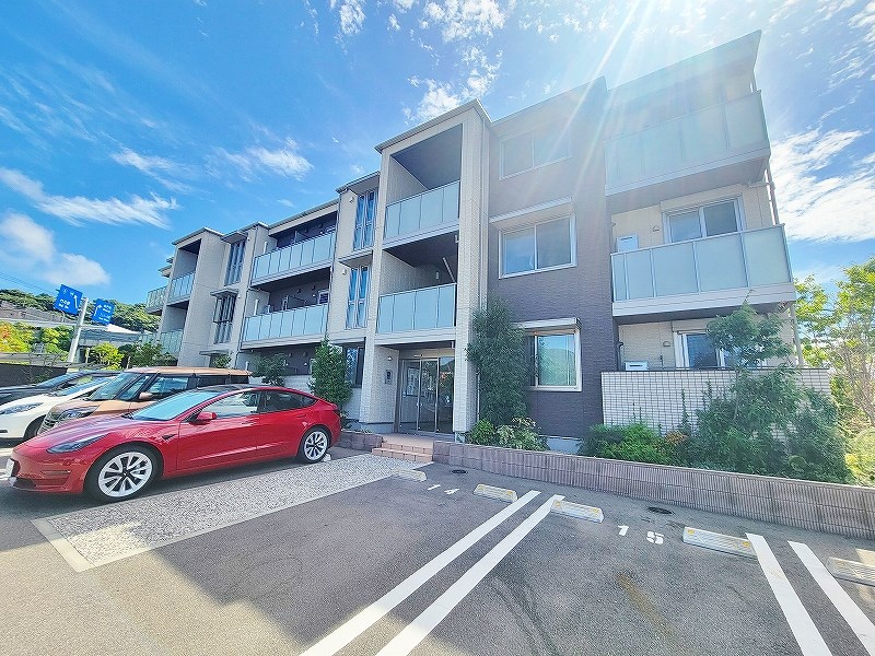 シャーメゾンVivace(シャーメゾンヴィヴァーチェ) 103号室 外観