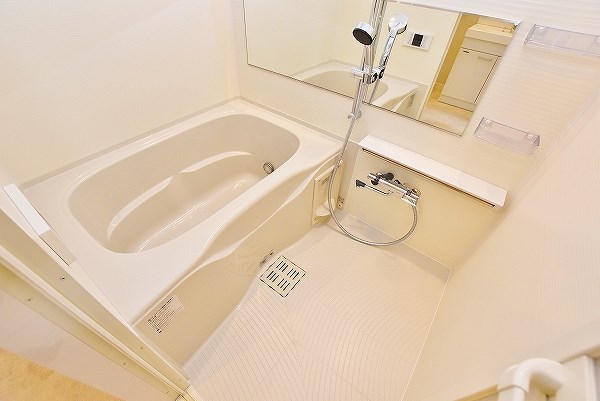 クレスト南小倉 風呂画像