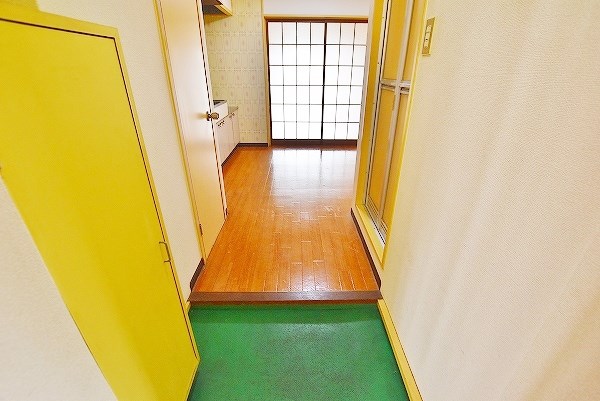 ハイツフクダ  玄関