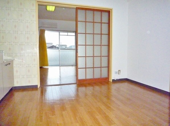 ハイツフクダ  リビング