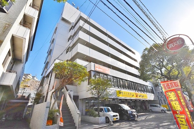 第１１岡部ビル 304号室 外観