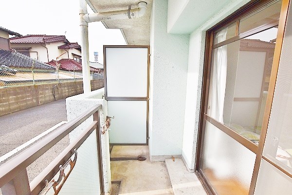 ルネッサンスＴＯＥＩもりつね   ベランダ