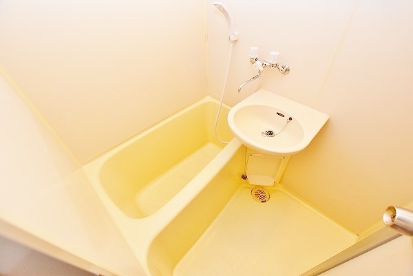 ルネッサンスＴＯＥＩもりつね 風呂画像