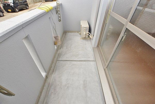ソレイユ若戸 ベランダ