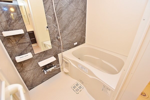 エンラージ・タワー その他17