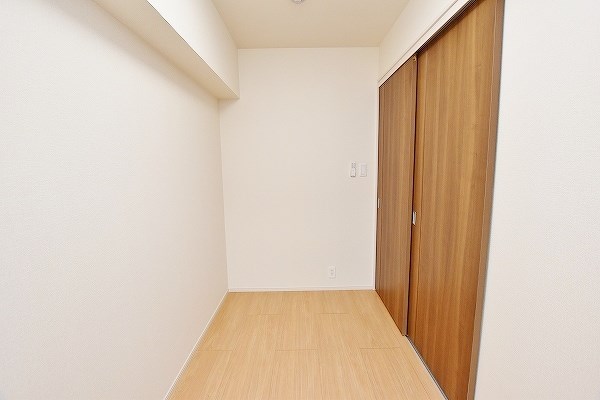 エンラージ・タワー その他40