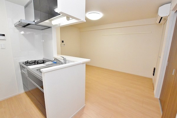 エンラージ・タワー その他22