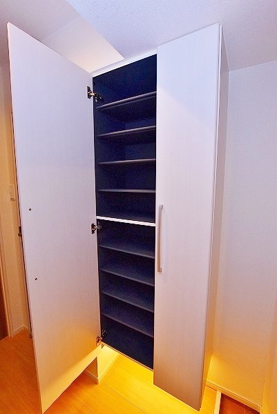 エンラージ・タワー その他12