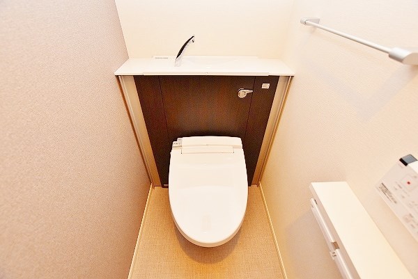 エンラージ・タワー その他13