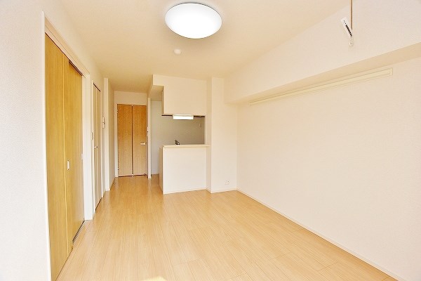 サンフォート小倉 リビング