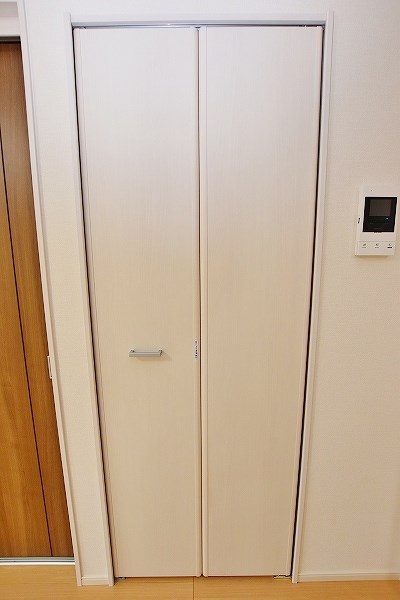 エンラージ・タワー その他26