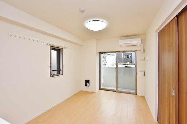 エンラージ・タワー その他28