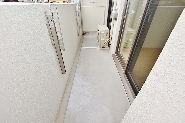 エンラージ・タワー ベランダ