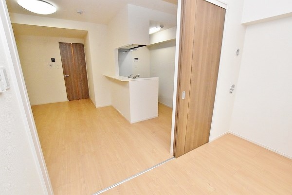 エンラージ・タワー その他40