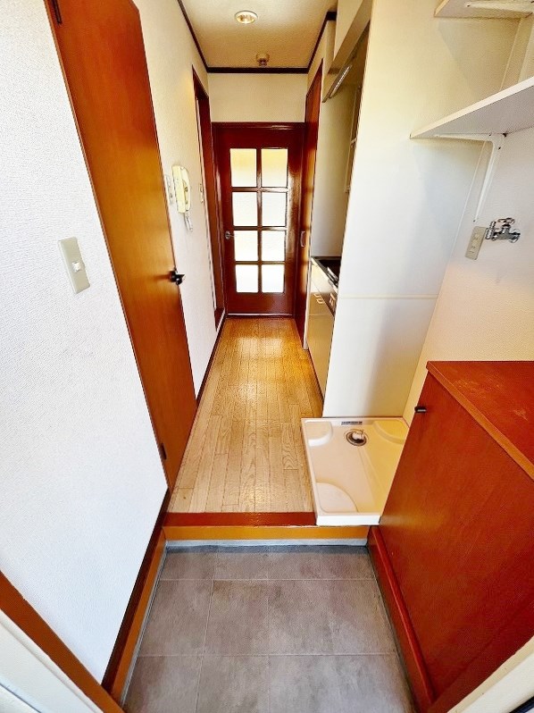 工大前アベニュー 玄関