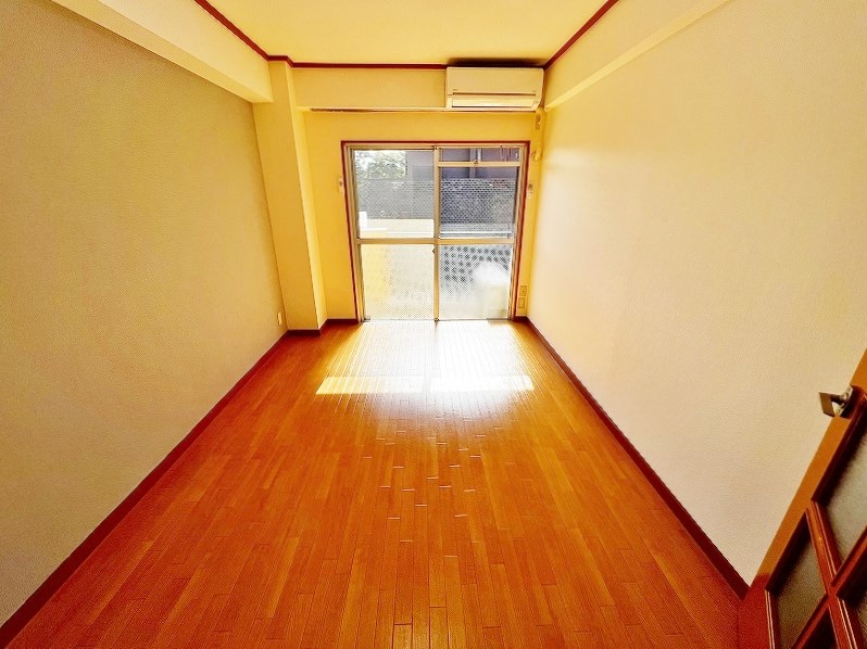 工大前アベニュー リビング