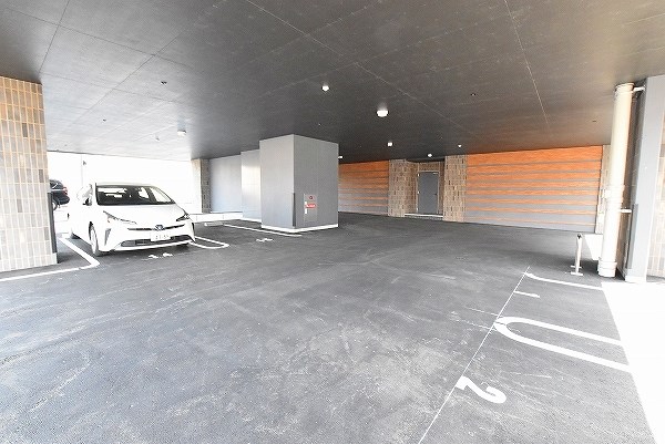 ＲＪＲプレシア西小倉駅前 駐車場