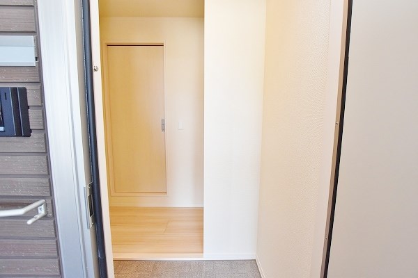 D-room中二十町 玄関