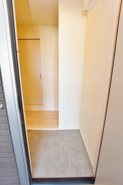 D-room中二十町 玄関